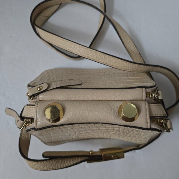 G.I.L.I GOT IT LOVE IT Bag Wallet - Picture 4 of 5